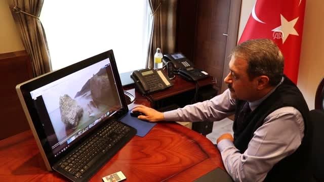 Burdur Valisi Şıldak, AA'nın Yılın Fotoğrafları oylamasına katıldı