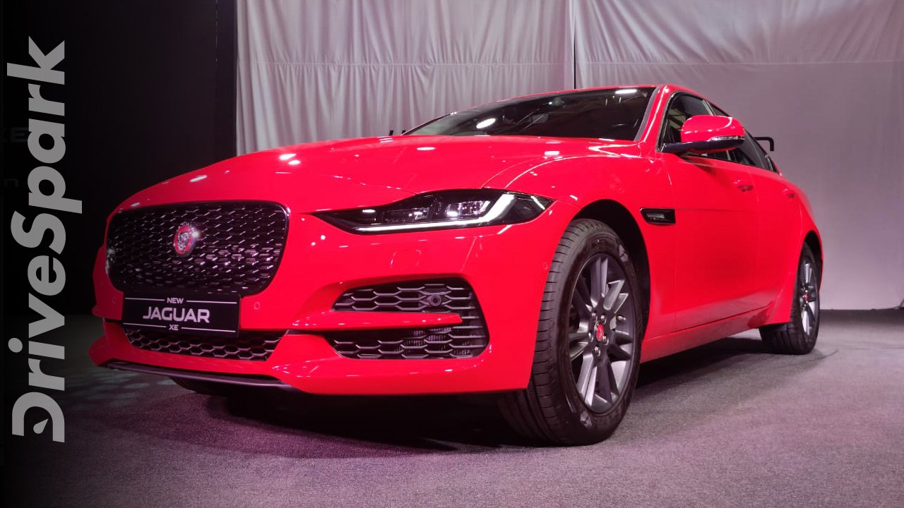 2020 Jaguar XE Launched In India | First Look &...