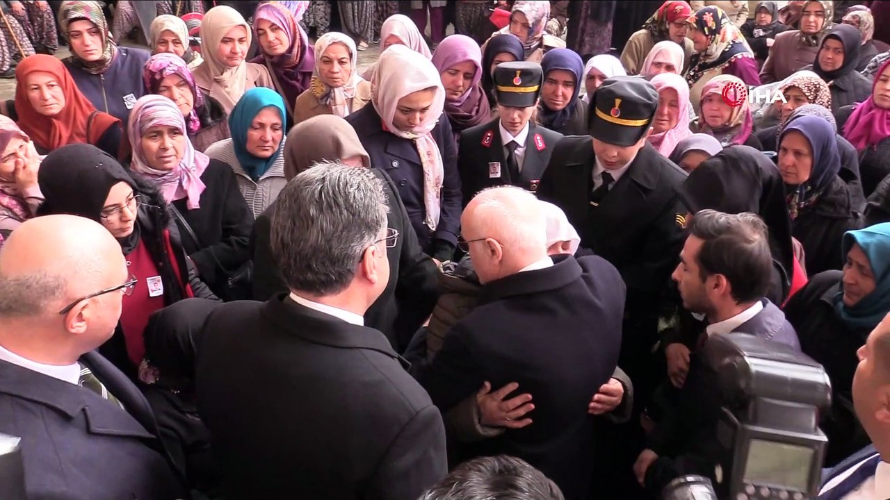 Şehit Uzman Çavuş Recep Özmen son yolculuğuna uğurlandı