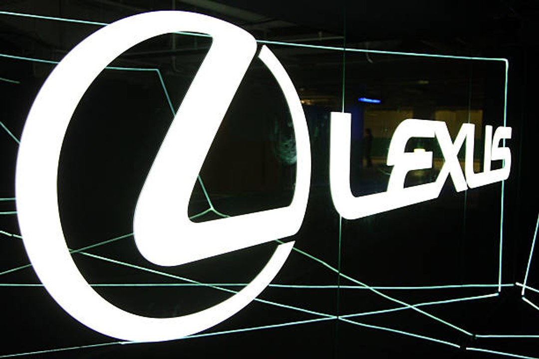 Le constructeur automobile Lexus se met à l'électrique !