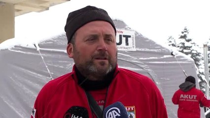 Uludağ'da yürüyüşe çıktıktan sonra kaybolan iki kişiyi arama çalışmaları