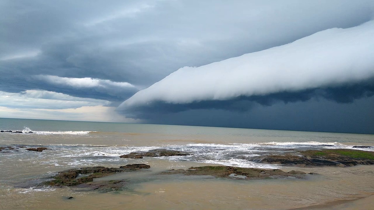 Intense Stormcloud Sweeps Across Sea