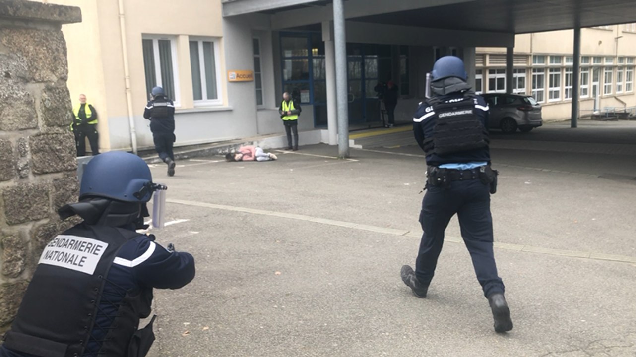 Une tuerie de masse simulée au lycée Jeanne d’Arc