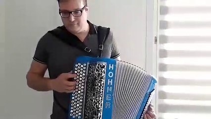 Alexis Labarrière sélectionné pour les championnats du monde d'accordéon