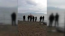 Bodrum'da denizde batmış el yapımı şişme bot bulundu