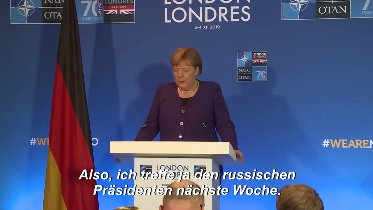 Merkel rechtfertigt Ausweisung russischer Diplomaten