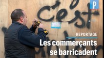 Grève du 5 décembre : les commerces parisiens se barricadent
