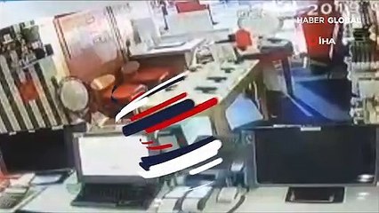 27 saniyede dükkanı soydular! O anlar güvenlik kamerasında