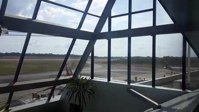 [SBEG Spotting]Decolagem do Boeing 777-300ER PT-MUF de Manaus para Guarulhos