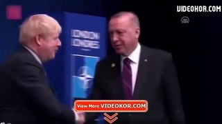 NATO Genel Sekreteri Stoltenberg ve İngiltere Başbakanı Johnson, fotoğraf çekilmeyi unutan Erdoğan'ı