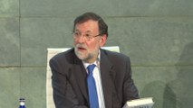 Rajoy avisa a Sánchez que será un 