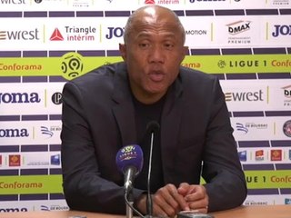 16e j. - Kombouaré : "Nous avons honte de la situation"