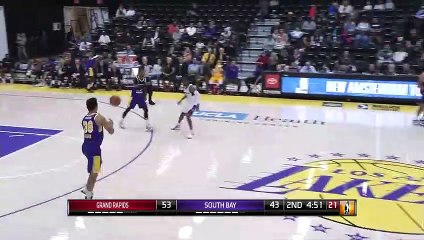 Donta Hall Posts 10 points & 14 rebounds vs. South Bay Lakers