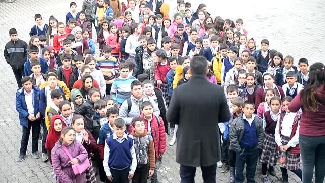 Iğdırlı köy çocukları ilk kez beyaz perde heyecanı yaşıyor - IĞDIR