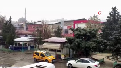 Darende'de mevsimin ilk karı yağdı