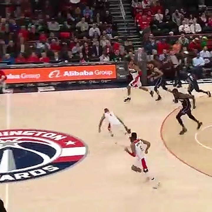 Isaiah Thomas joue sans chaussure