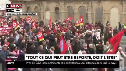 La manifestation a démarré à Marseille en présence du leader de la France Insoumise, Jean-Luc Mélenchon