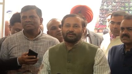 Javadekar hits out at Manmohan for comment on '84 riots