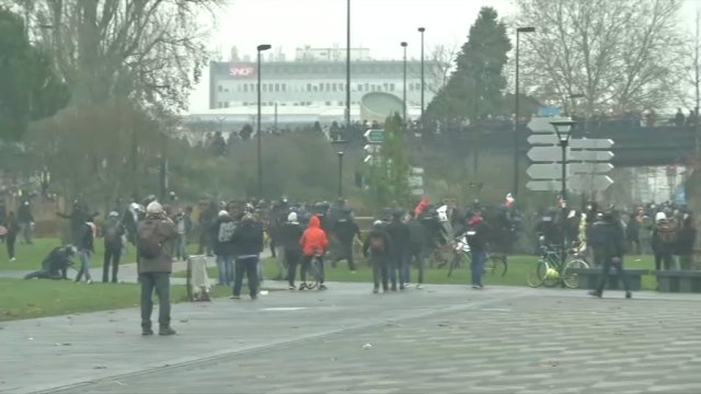 Grève du 5 décembre: quelques tensions ont éclaté à Nantes