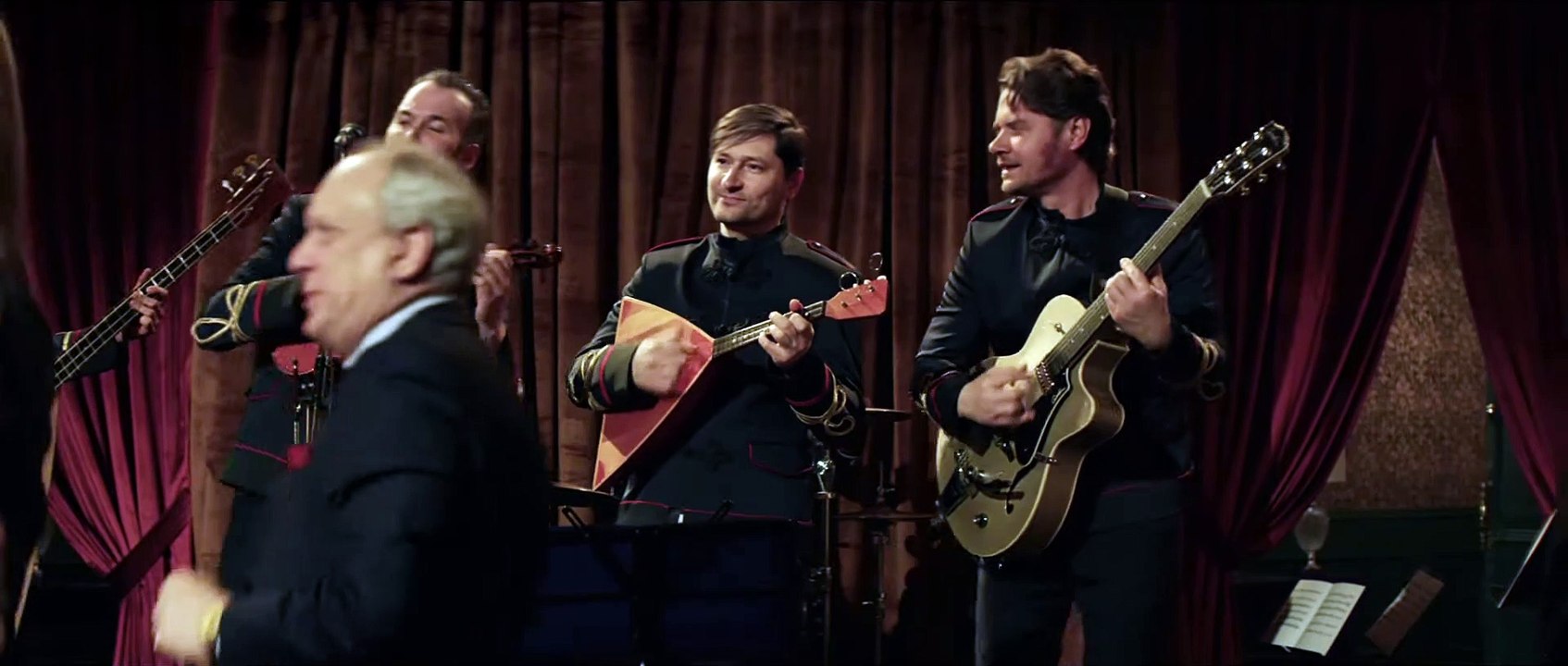 THE KINDNESS OF STRANGERS Film - Trailer und Clips