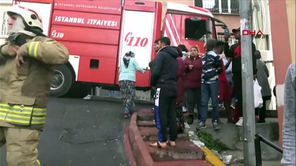 Beyoğlu’nda yangın; canını böyle kurtardı