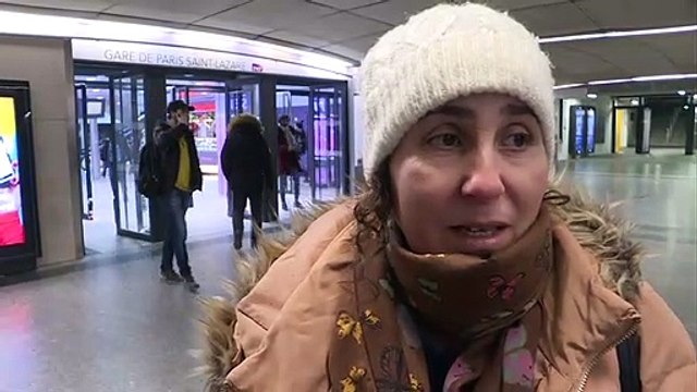 Transporte paralizado y aulas vacías por una huelga contra la reforma de las pensiones en Francia