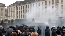 Fransa'da halk 'macron hükümetine karşı' grevde - 2 - ek görüntü