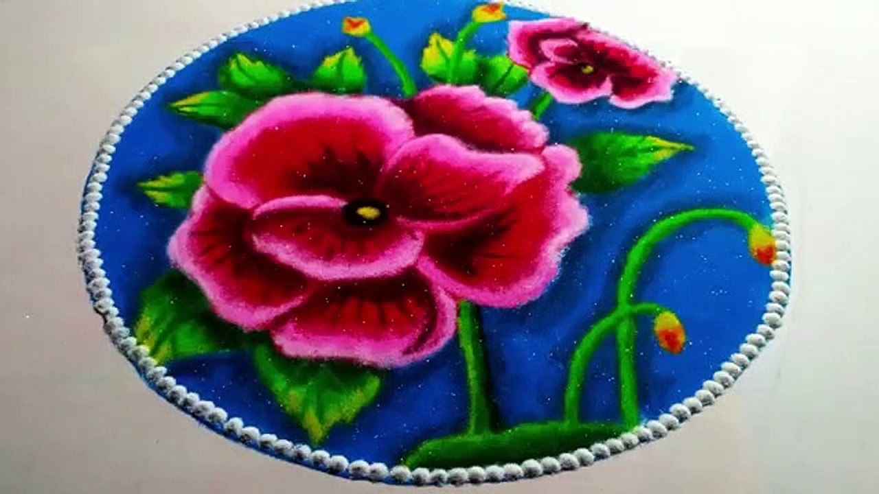 Beautiful round shape flower rangoli. सुंदर फूल के रंगोली बनाये ...