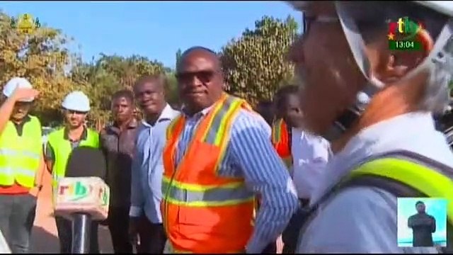 RTB / Le ministre des infrastructures Eric Bougouma fait un tour sur le chantier du boulevard des Tansoba