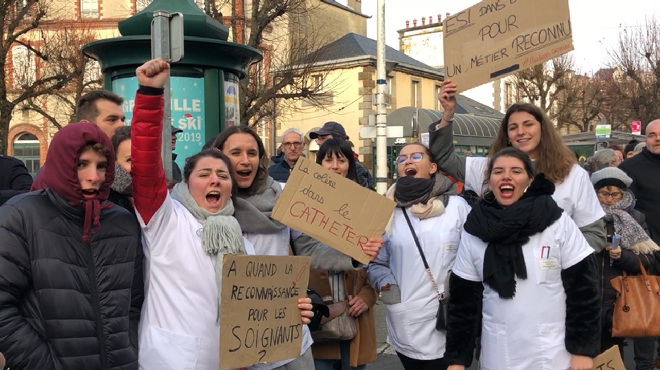 Grève du 5 décembre à Granville. 500 manifestants réunis cours Jonville
