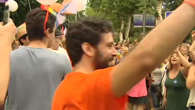 La Fiscalía archiva la denuncia de Cs en el Orgullo LGTBI pero ve delito de coacciones