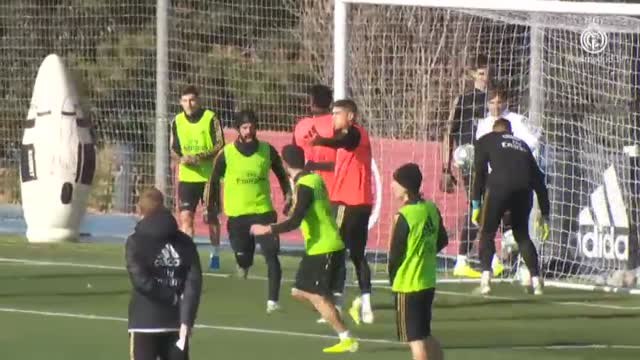 El Real Madrid entrena sin sus nuevos lesionados