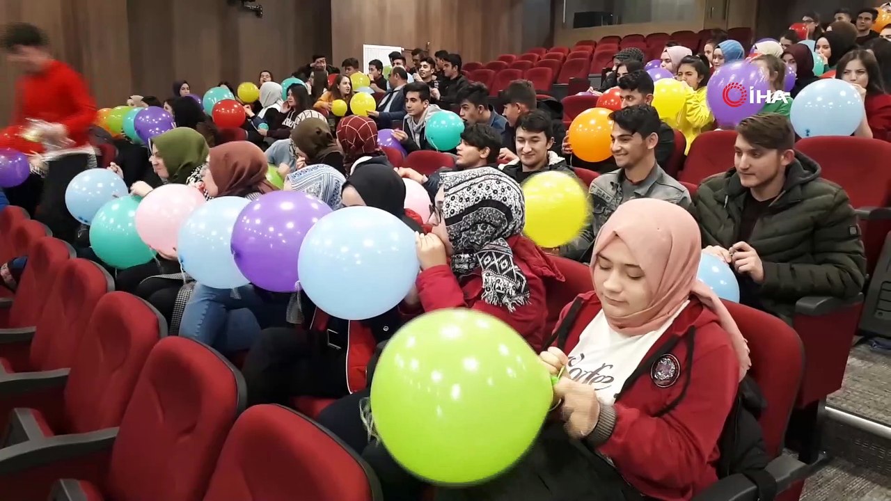 Üniversiteye hazırlanan öğrencilere Emet tarihinde ilk defa motivasyon eğitimi verildi