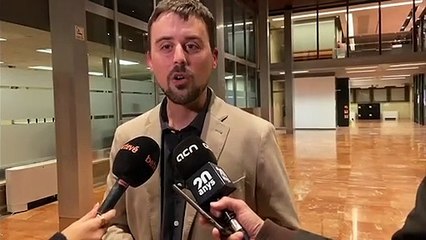La Audiencia de Barcelona expulsa a Colau de la causa por las cargas policiales del 1-O
