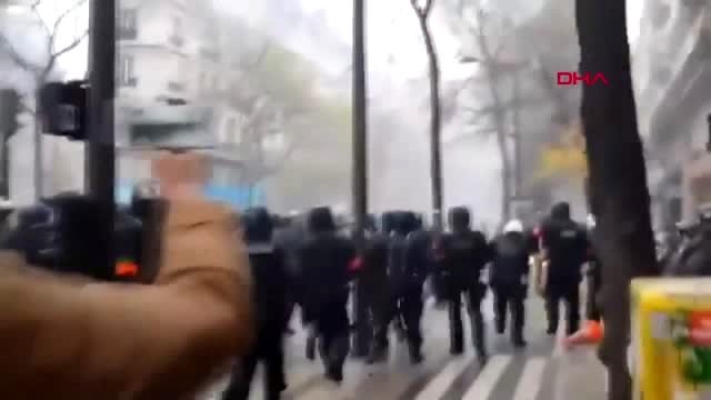 Fransa'daki grev eylemlerine 510 bin kişi katıldı