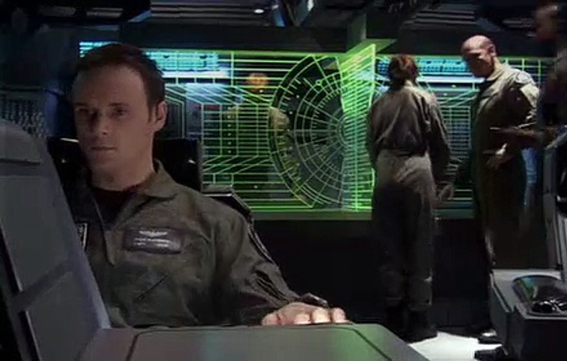 Stargate Atlantis S 02 E 01 - The Siege (Part 3)