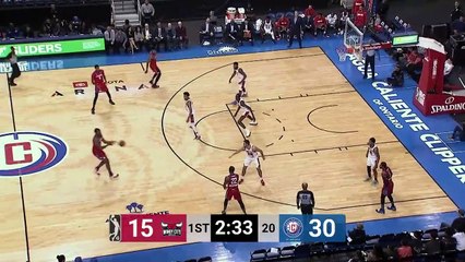 Mfiondu Kabengele Posts 20 points & 11 rebounds vs. Windy City Bulls