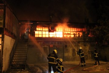 Hatay'da sanayi sitesinde yangın