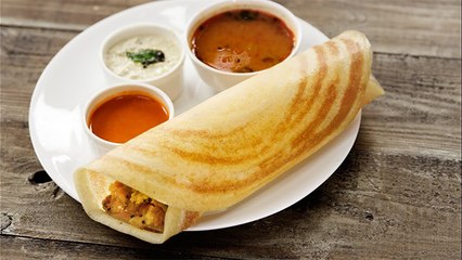 Quick and Healthy Breakfast | Cheese Chili Dosa Recipe | Boldsky