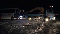 Kayseri'de Trafik Kazası, Otomobil Yolcu Otobüsüne Çarptı 2 Ölü 1 Yaralı İha