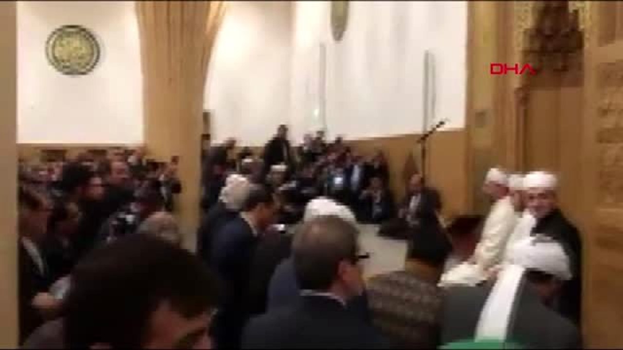 Cumhurbaşkanı erdoğan cambridge camisi'nde kur'an-ı kerim okudu