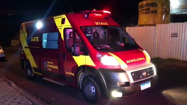 Homem é levado ao HU, após sofrer queda de 3m de altura