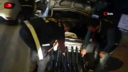 Cephanelik gibi otomobil