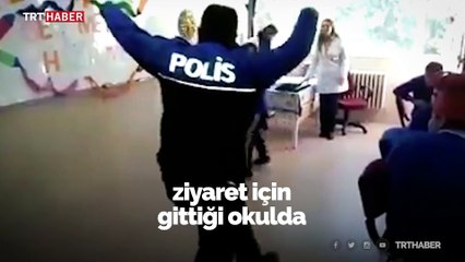 Down sendromlu Kadir polisle zeybek oynadı