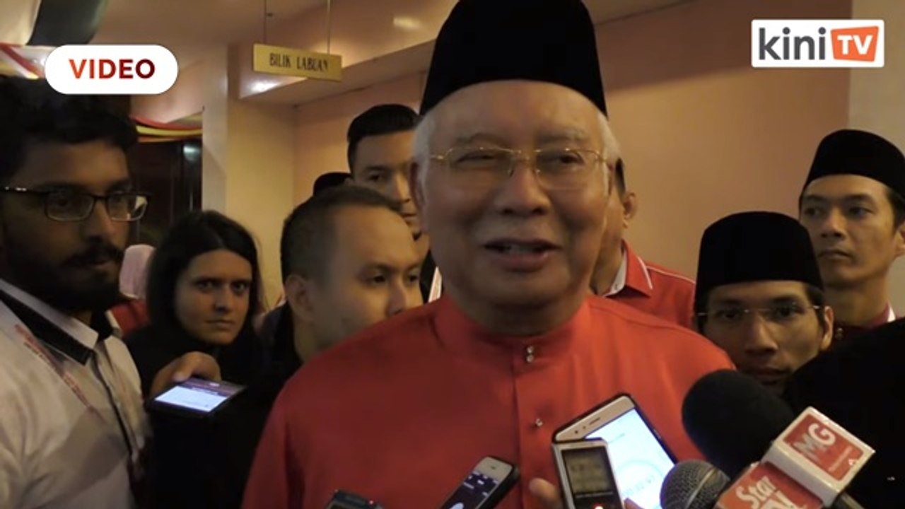 Parti tak berdisiplin dalam keadaan hura-hara, macam parti sekarang - sinis Najib