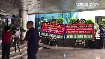 Pascapemecatan AA, BUMN Banjir Karangan Bunga