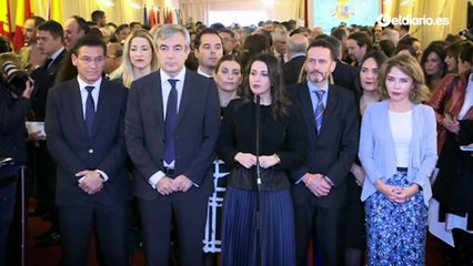 Arrimadas afea a Sánchez que negocie con los independentistas: "Los que sí defendemos los valores de la Constitución debemos estar unidos"
