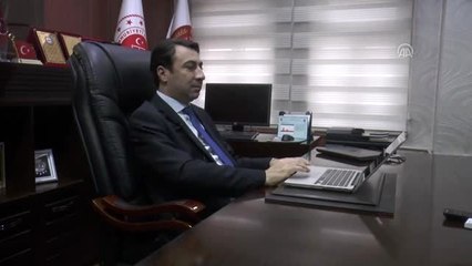 Şırnak Cumhuriyet Başsavcısı Yılmaz, AA'nın düzenlediği "Yılın Fotoğrafları" oylamasına katıldı