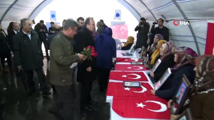 BİK Genel Müdürü Duran’dan evlat nöbeti tutan ailelere ziyaret