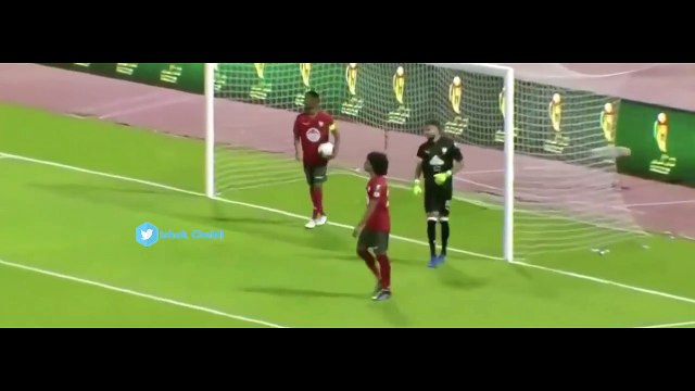 Magnifique but de Youcef Belaili en coupe